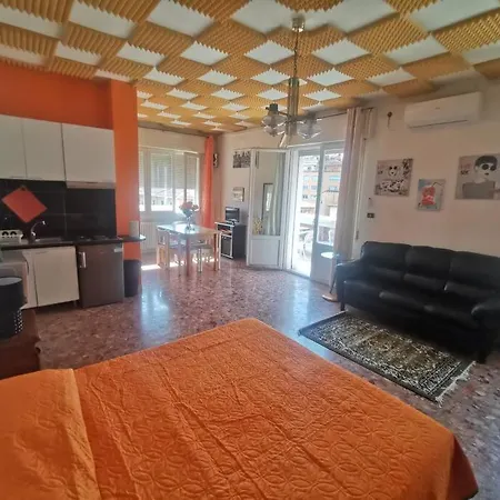 Garisenda House *